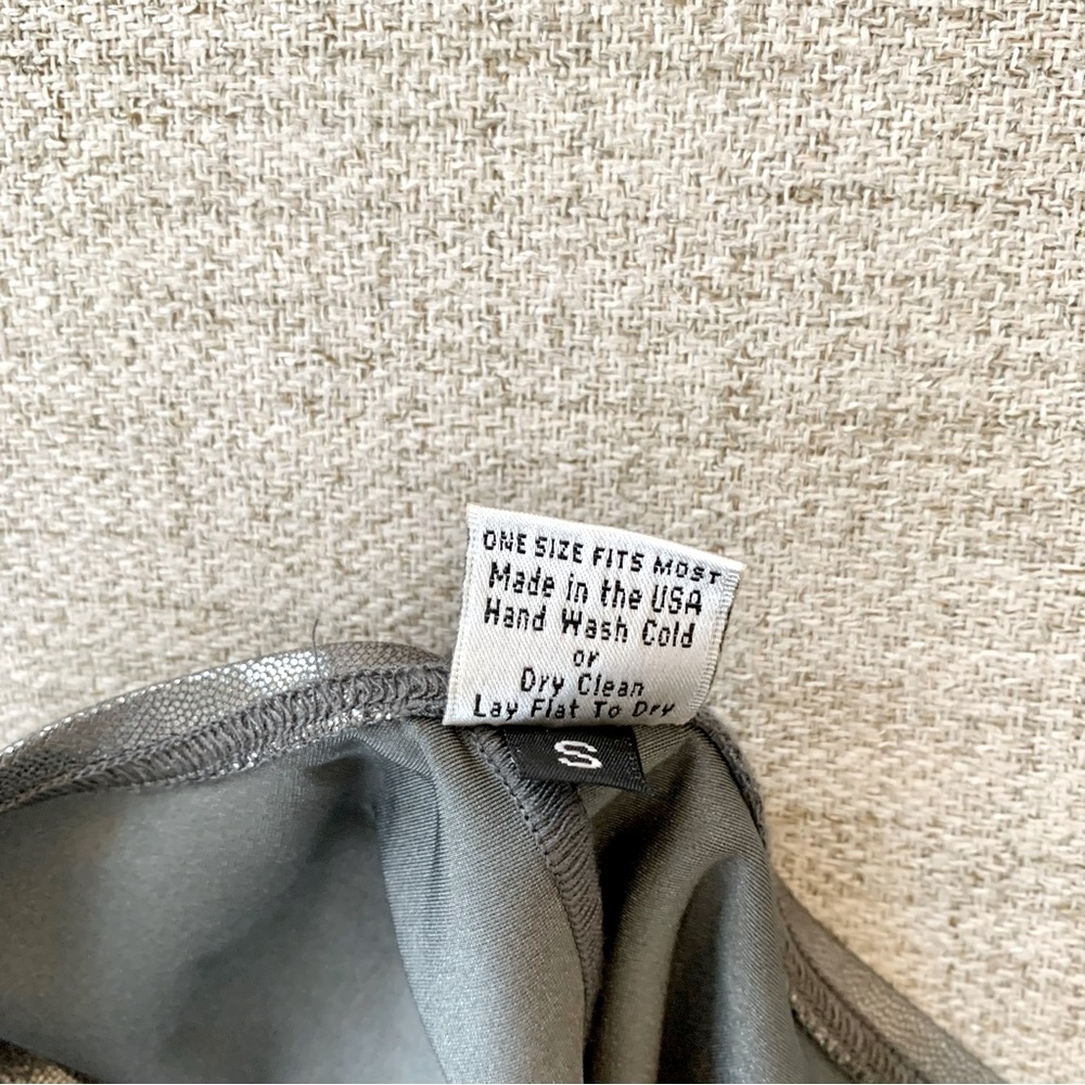 NWOT Sexy Silver Metallic Foil Shredded Cut-Out One-Piece One-Shoulder Swimsuit - Picture 11 of 11
